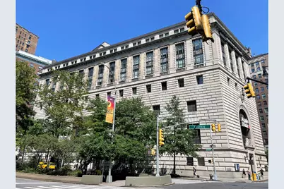 2112 Broadway #4B, New York, NY 10023 - Photo 11