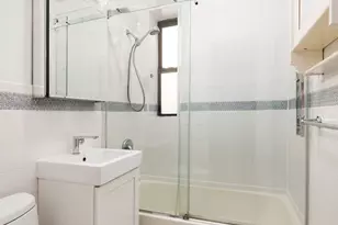 67 Morton St, New York City, NY 10014 - Photo 7