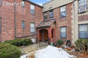 78-15 19th Dr, New York City, NY 11370 - Photo 17