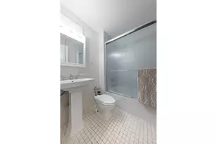 433 E 51st St, New York City, NY 10022 - Photo 7
