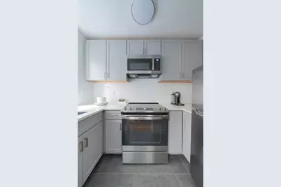 433 E 51st Street #5G, New York City, NY 10022 - Photo 3