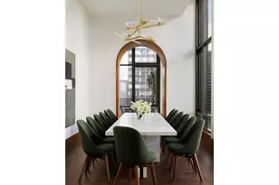 135 E 47th St, New York City, NY 10017 - Photo 11