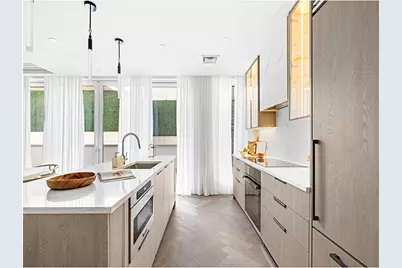 78-29 Austin Street #TH10, New York City, NY 11375 - Photo 5