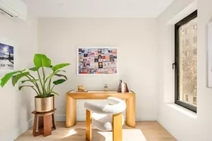 221 E 48th St, New York, NY 10017 - Photo 5