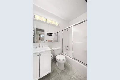 178 E 80th Street #11-E, New York City, NY 10075 - Photo 7
