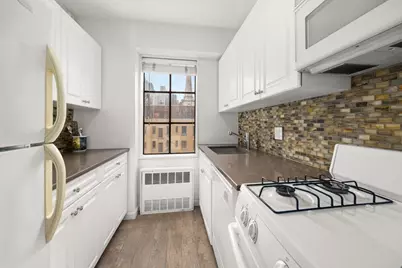 178 E 80th Street #11-E, New York City, NY 10075 - Photo 5
