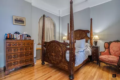 7 Gramercy Park W #2-B, New York, NY 10003 - Photo 5