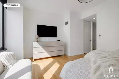 50 United Nations Plaza #10D, New York, NY 10017 - Photo 9