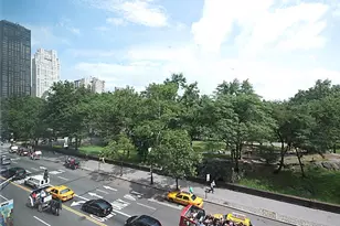 160 Central Park S, New York City, NY 10019 - Photo 5