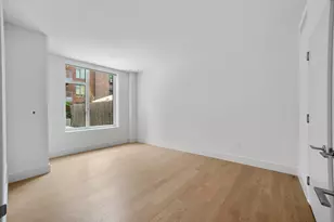 510 E 14th St, New York City, NY 10009 - Photo 3