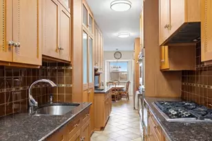 151 W 86th St, New York City, NY 10024 - Photo 5