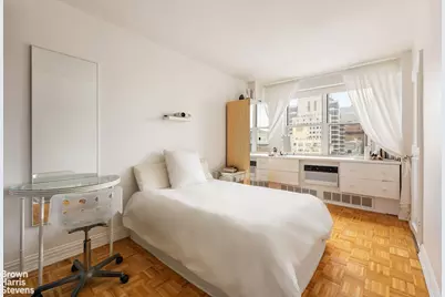 1175 York Avenue #16J, New York City, NY 10065 - Photo 7