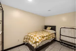 315 E 28th St, New York City, NY 11226 - Photo 21