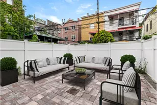 315 E 28th St, New York City, NY 11226 - Photo 13