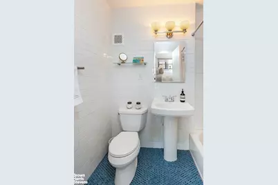 210 E 15th Street #5H, New York City, NY 10003 - Photo 9