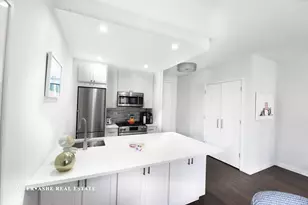 188 E 64th St, New York City, NY 10065 - Photo 5