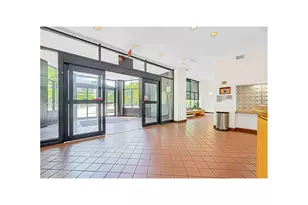 300 W 110th St, New York City, NY 10025 - Photo 9