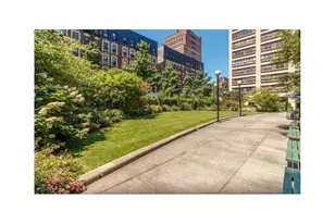 300 W 110th St, New York City, NY 10025 - Photo 13