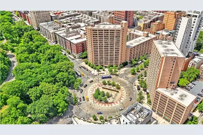 300 W 110th Street #19J, New York City, NY 10025 - Photo 15