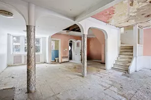 27 E 18th St, New York City, NY 11226 - Photo 3