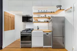 92 Horatio St, New York City, NY 10014 - Photo 3