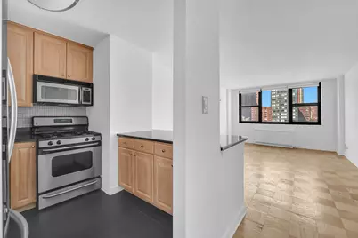 340 E 93rd Street #16B, New York City, NY 10128 - Photo 1