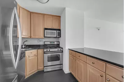 340 E 93rd Street #16B, New York City, NY 10128 - Photo 3