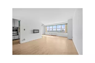 555 Kappock St, Bronx, NY 10463 - Photo 1