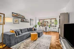 245 E 24th St, New York City, NY 10010 - Photo 1