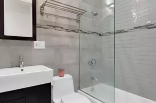 256-260 W 21st St, New York City, NY 10011 - Photo 7