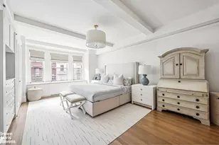 215 W 78th St, New York City, NY 10024 - Photo 3