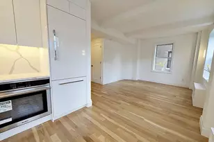 365 W 20th St, New York City, NY 10011 - Photo 27