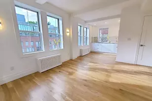 365 W 20th St, New York City, NY 10011 - Photo 25