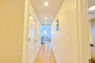 365 W 20th St, New York City, NY 10011 - Photo 31