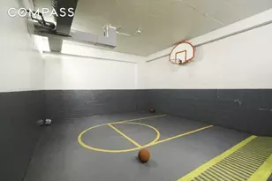 225 W 83rd St, New York, NY 10024 - Photo 17