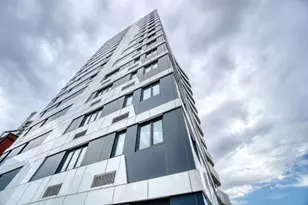 24-16 Queens Plaza S, New York City, NY 11101 - Photo 25