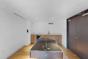 24-16 Queens Plaza S, New York City, NY 11101 - Photo 23