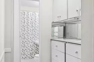 222 E 80th St, New York City, NY 10075 - Photo 11