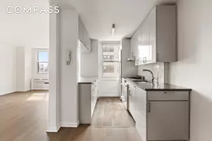 77 7th Ave, New York City, NY 10011 - Photo 9