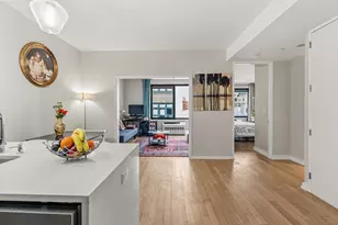 21-45 44th Dr, New York City, NY 11101 - Photo 1