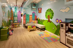 21-45 44th Dr, New York City, NY 11101 - Photo 17