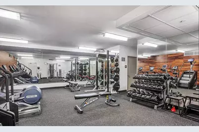 21-45 44th Drive #4-I, New York City, NY 11101 - Photo 17