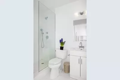 515 E 79th Street #25F, New York City, NY 10075 - Photo 5