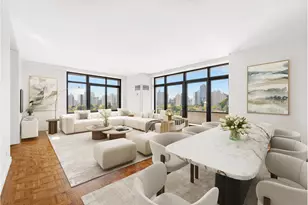 100 United Nations Plaza, New York, NY 10017 - Photo 1