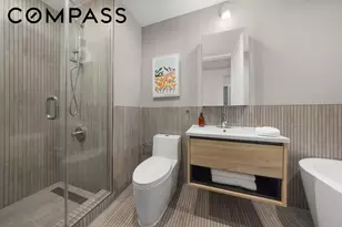 246 Maple St, New York City, NY 11225 - Photo 13