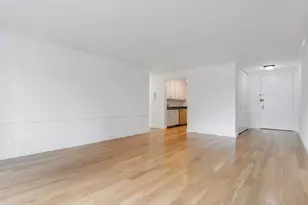 40 E 94th St, New York, NY 10128 - Photo 3