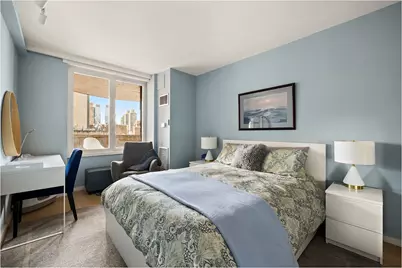 44 W 62nd Street #7F, New York City, NY 10023 - Photo 3