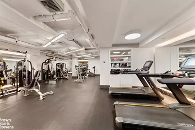 416 W 52nd Street #207, New York City, NY 10019 - Photo 9