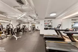 416 W 52nd St, New York City, NY 10019 - Photo 9