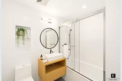 340 Metropolitan Avenue #5-B, Brooklyn, NY 11211 - Photo 5